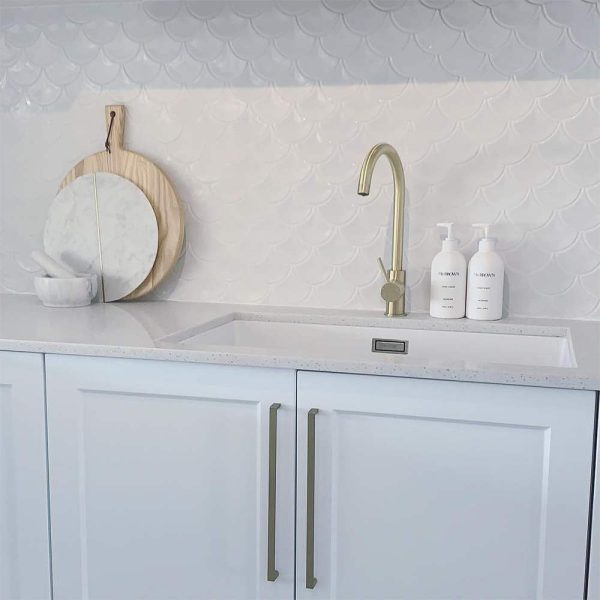 Fishscale-XL-Gloss-White-Mosaic-12-1.jpg