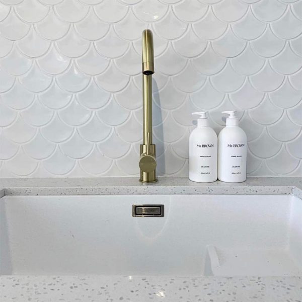 Fishscale-XL-Gloss-White-Mosaic-8-1.jpg