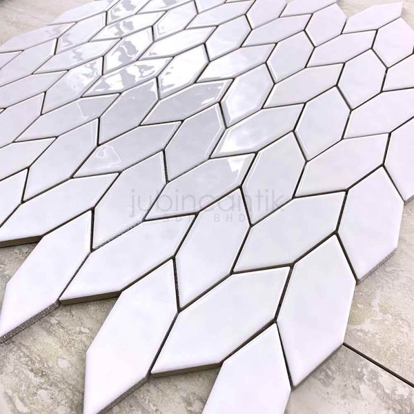 Hex-Leaf-XL-White-Mosaic-4.jpg