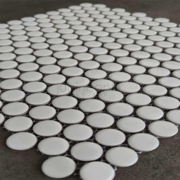 Penny-Round-Gloss-White-mosaic-2.jpg